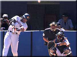 �R�N�O�̑�L�^�ɂ��ƂS�{�Ɣ������{���Y�B