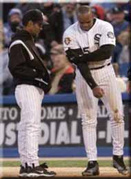 ���̉��䂪�Q�O�O�P�N�̃g�[�}�X�̉e�𔖂������B