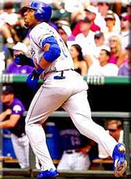 ���ڂȂ͎̂l���̑����ł���V�F�t�B�[���h�B