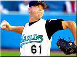 �P�O�N��̃x�P�b�g�Ɋ��ҁB