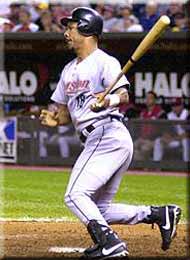 �Q�O�O�Q�N�͂ǂ��̃`�[���֍s�����ƂɂȂ�̂��B