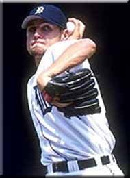 �^�C�K�[�X���A���_�[�\���ɂ�������҂͑傫���B