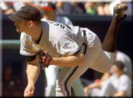 �J�i�_�̐��C�݁A�u���e�B�b�V���E�R�����r�A�B�̏o�g�B