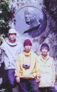 �㍂�n�i�E�G�X�g�����̑O�j��