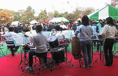 �X�e�[�W��