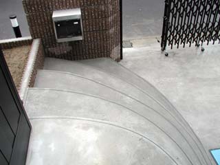 ���֏ォ�猩��