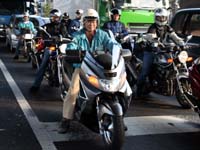 �l�D�h �����B�e�i2���ځj�B���͍Ō���Ȃ̂ō���ɂ���܂�ʂ��Ă���