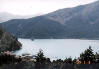 ����̃��[�v�E�F�C���猩�����m��