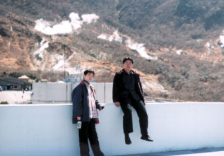 ��O�J���o�b�N�Ɂi�B�e�F�ۂ��j