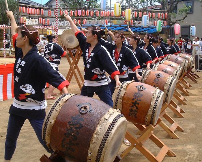 taiko200107_01_700_560