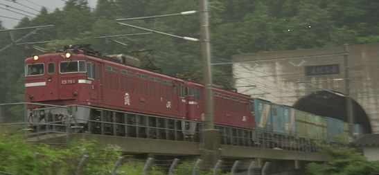 tapi6.jpg (24847 �o�C�g)