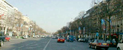 Av. des Champs-Elysees
