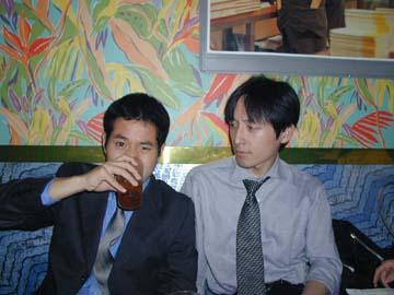 ��������