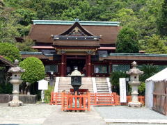 �I�B���Ƌ{�{�a