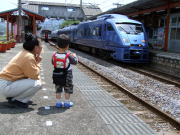 �\�j�b�N�R�O��