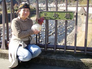 �������{�E�O����