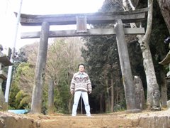 �R������