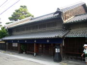 �L���h�̊X���݂ƁA������