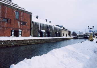 アーチ橋は存在しません(^^;;)