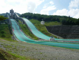 �t���[��