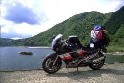 ����������̎l���\��